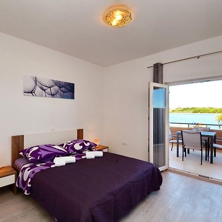Apartments Clara نين المظهر الخارجي الصورة