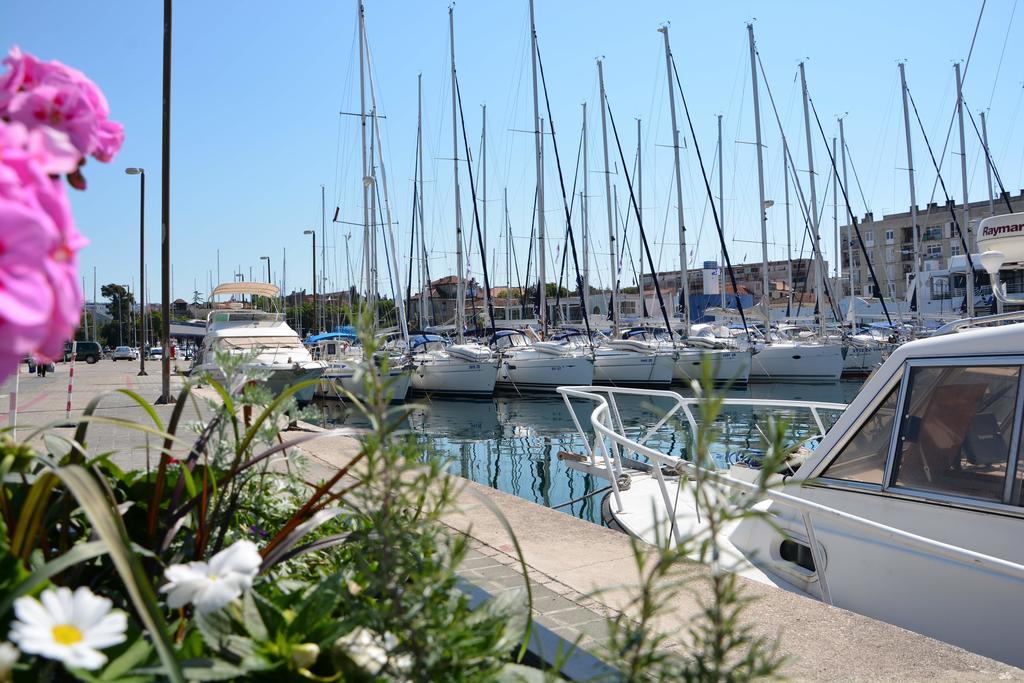 Apartments Clara نين المظهر الخارجي الصورة