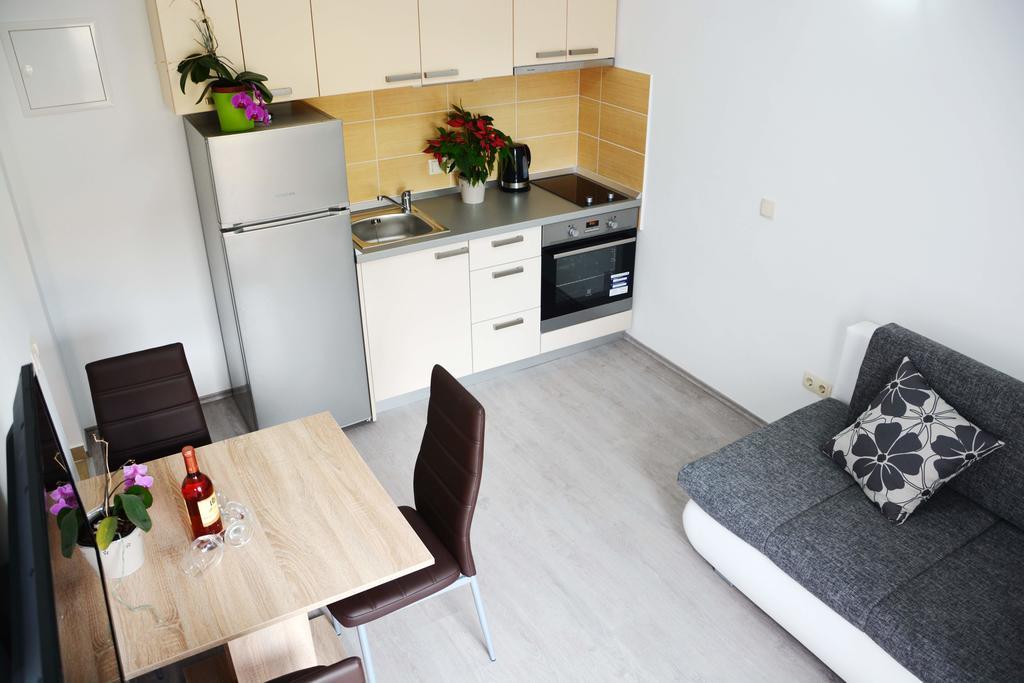 Apartments Clara نين المظهر الخارجي الصورة
