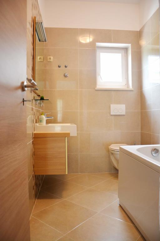 Apartments Clara نين المظهر الخارجي الصورة