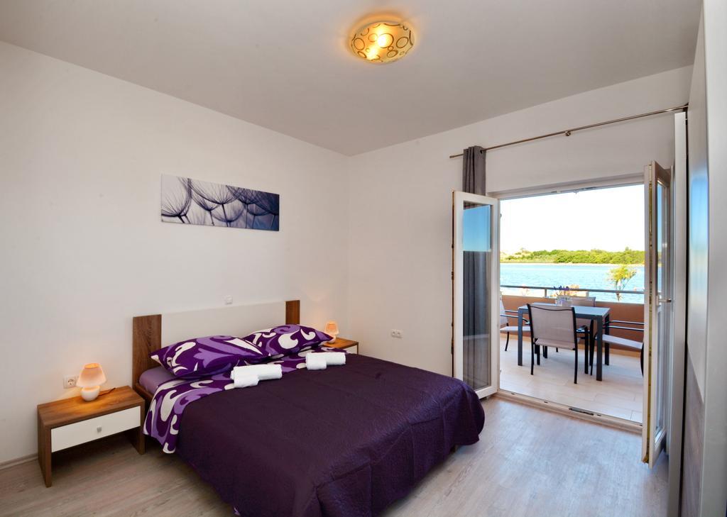 Apartments Clara نين المظهر الخارجي الصورة