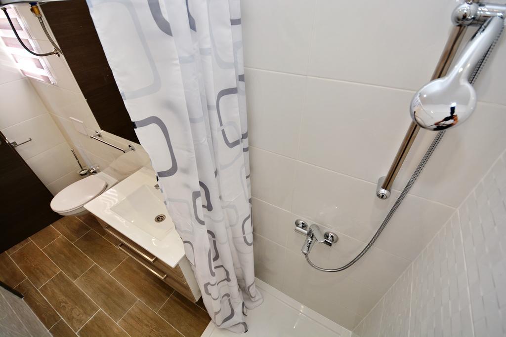 Apartments Clara نين المظهر الخارجي الصورة